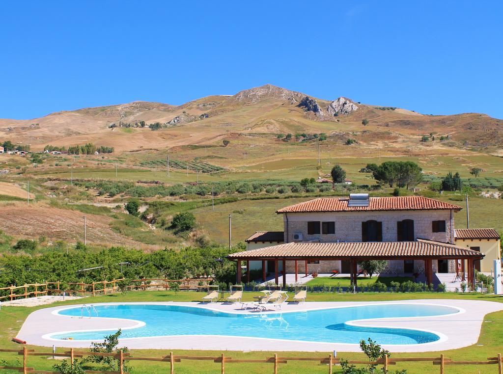 Tenuta Lanza Il Mulino Acquaviva Platani ภายนอก รูปภาพ