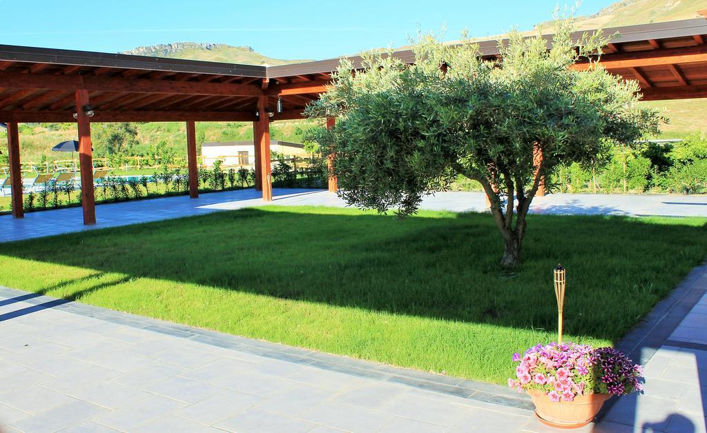 Tenuta Lanza Il Mulino Acquaviva Platani ภายนอก รูปภาพ