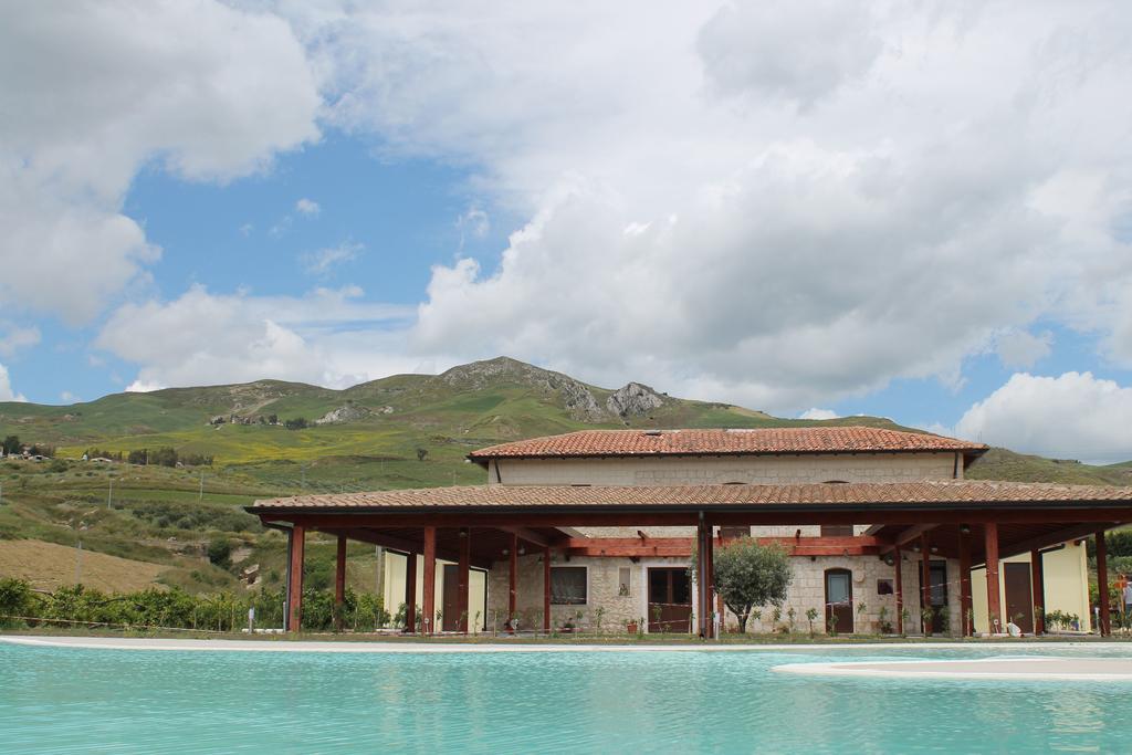 Tenuta Lanza Il Mulino Acquaviva Platani ภายนอก รูปภาพ
