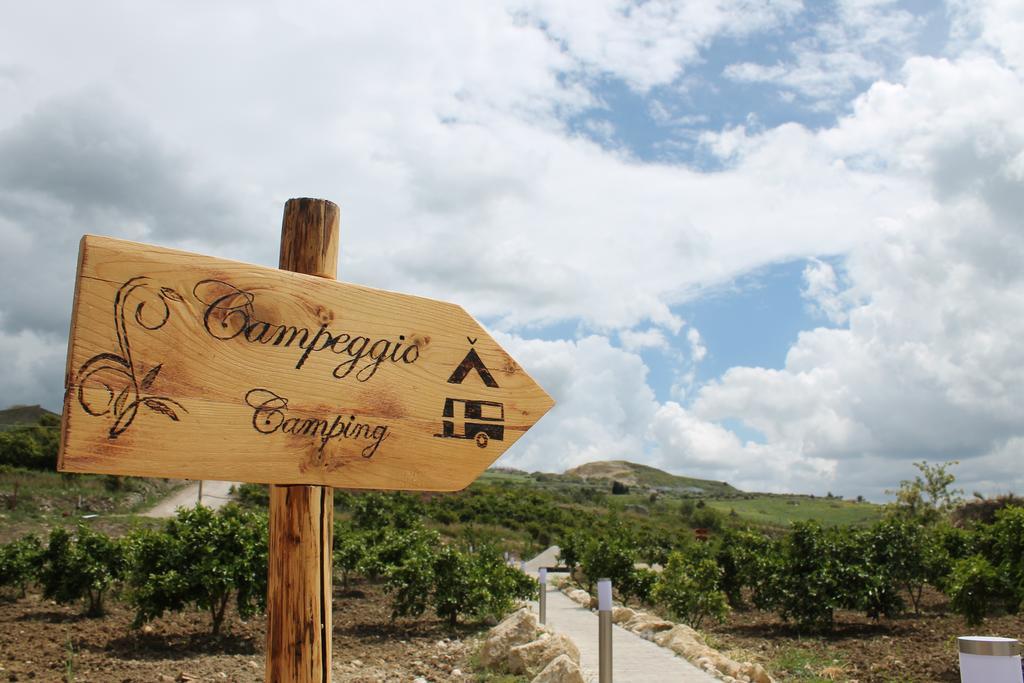 Tenuta Lanza Il Mulino Acquaviva Platani ภายนอก รูปภาพ