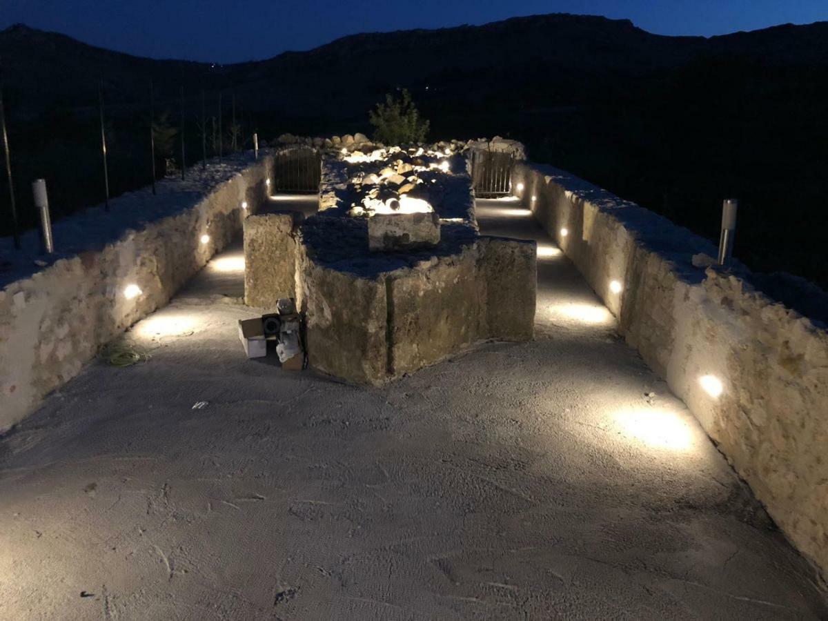 Tenuta Lanza Il Mulino Acquaviva Platani ภายนอก รูปภาพ
